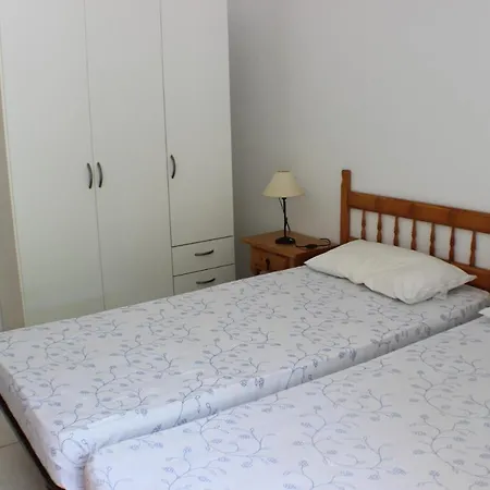 Vakantiehuis Port Estrella 24 *