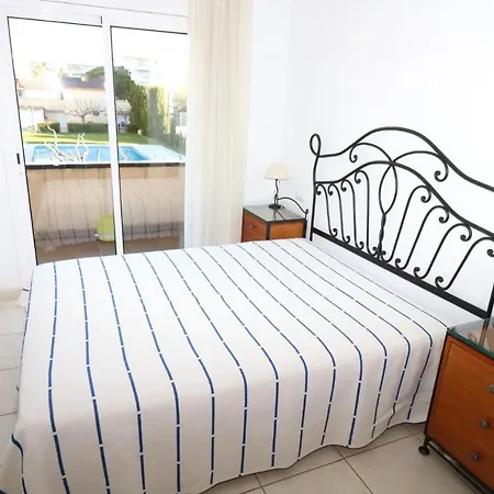 Holiday home Port Estrella 24 Roses