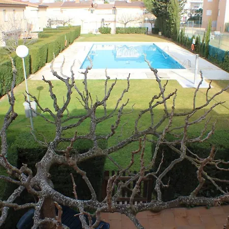 Holiday home Port Estrella 24 *